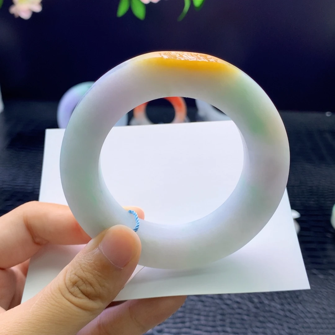 未镶嵌手镯定制翡翠