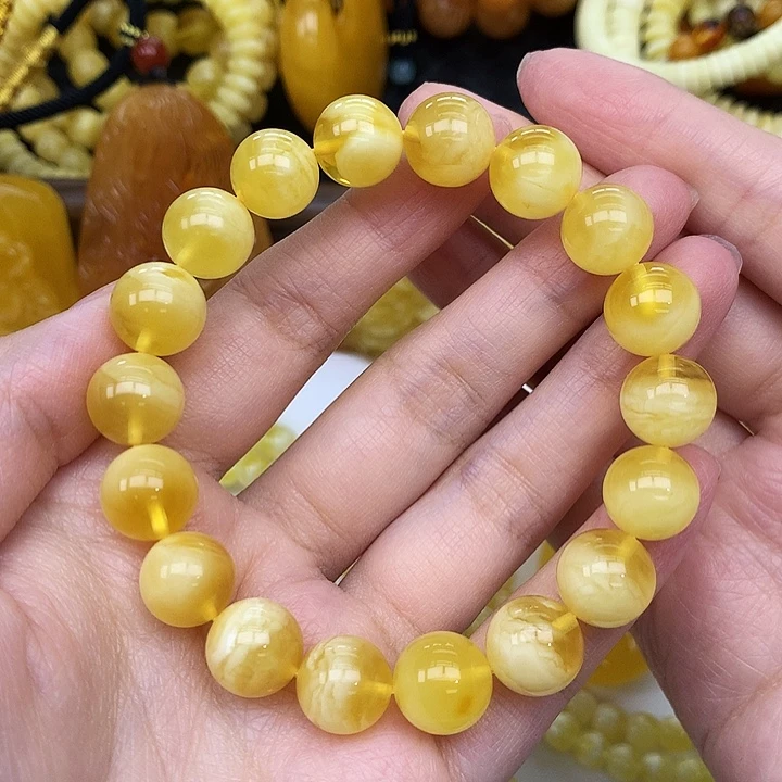 蜜蜡未镶嵌珠宝奇石