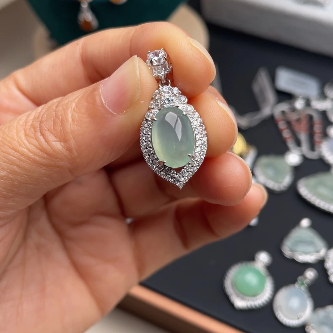 喵***酱翡翠银S925镶嵌吊坠(不含链)