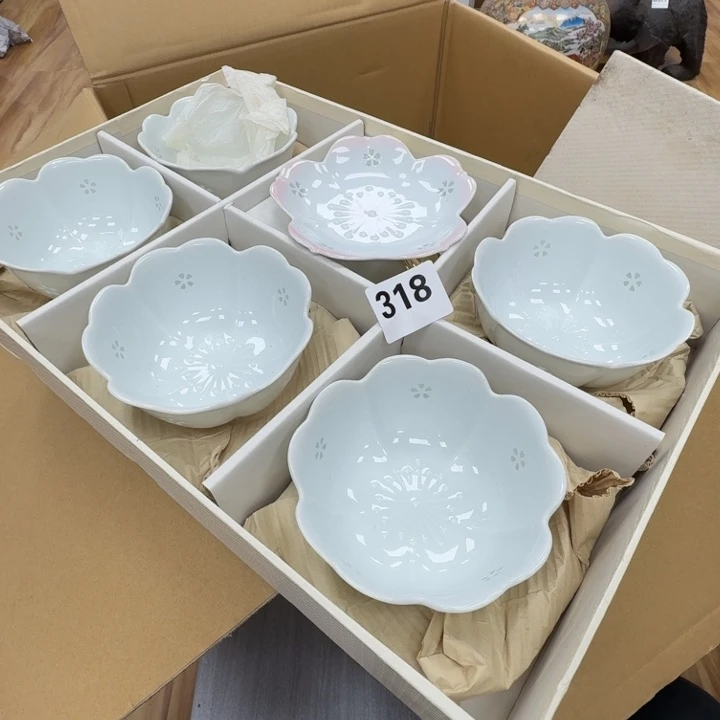 瓷片工艺品摆件瓷器摆件正能量