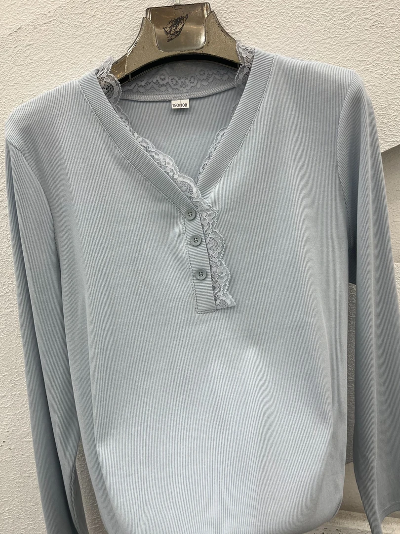 12款V领蕾丝三扣小衫-LL