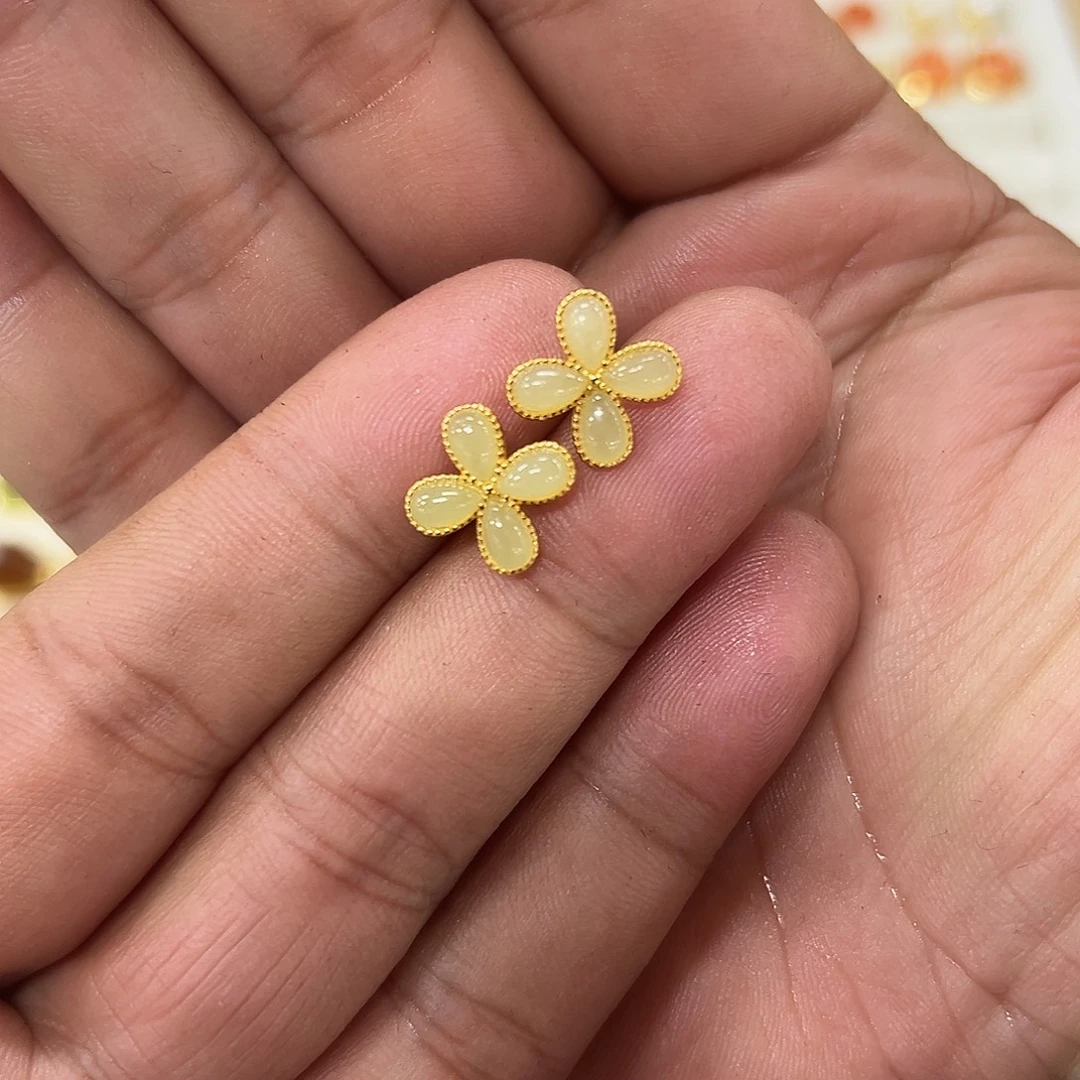 和田玉银S925镶嵌耳饰