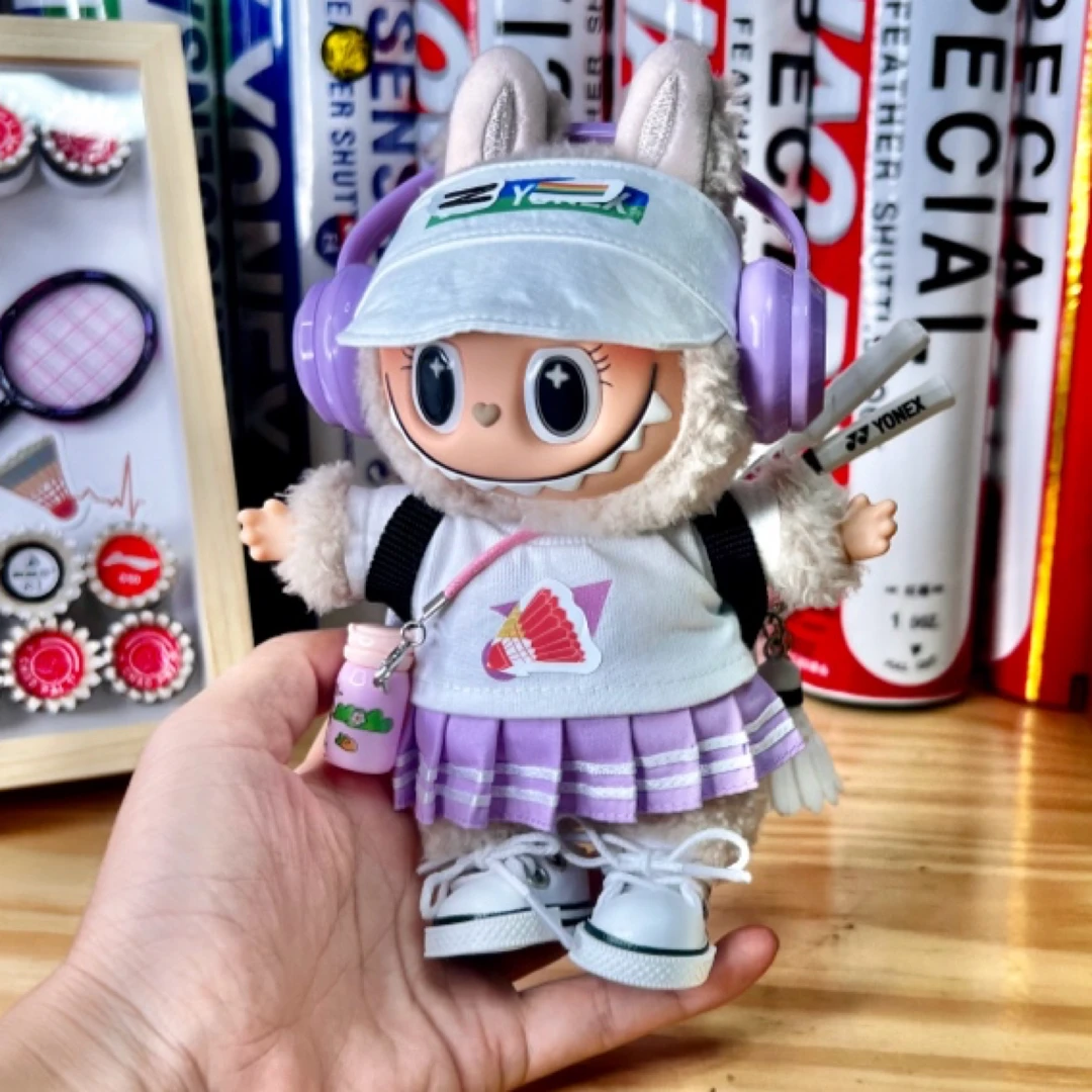 娃+娃衣全套+两只球拍｜羽毛球版搪胶公仔｜羽毛球挂件