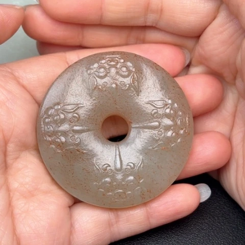 和田玉挂件未镶嵌大**河