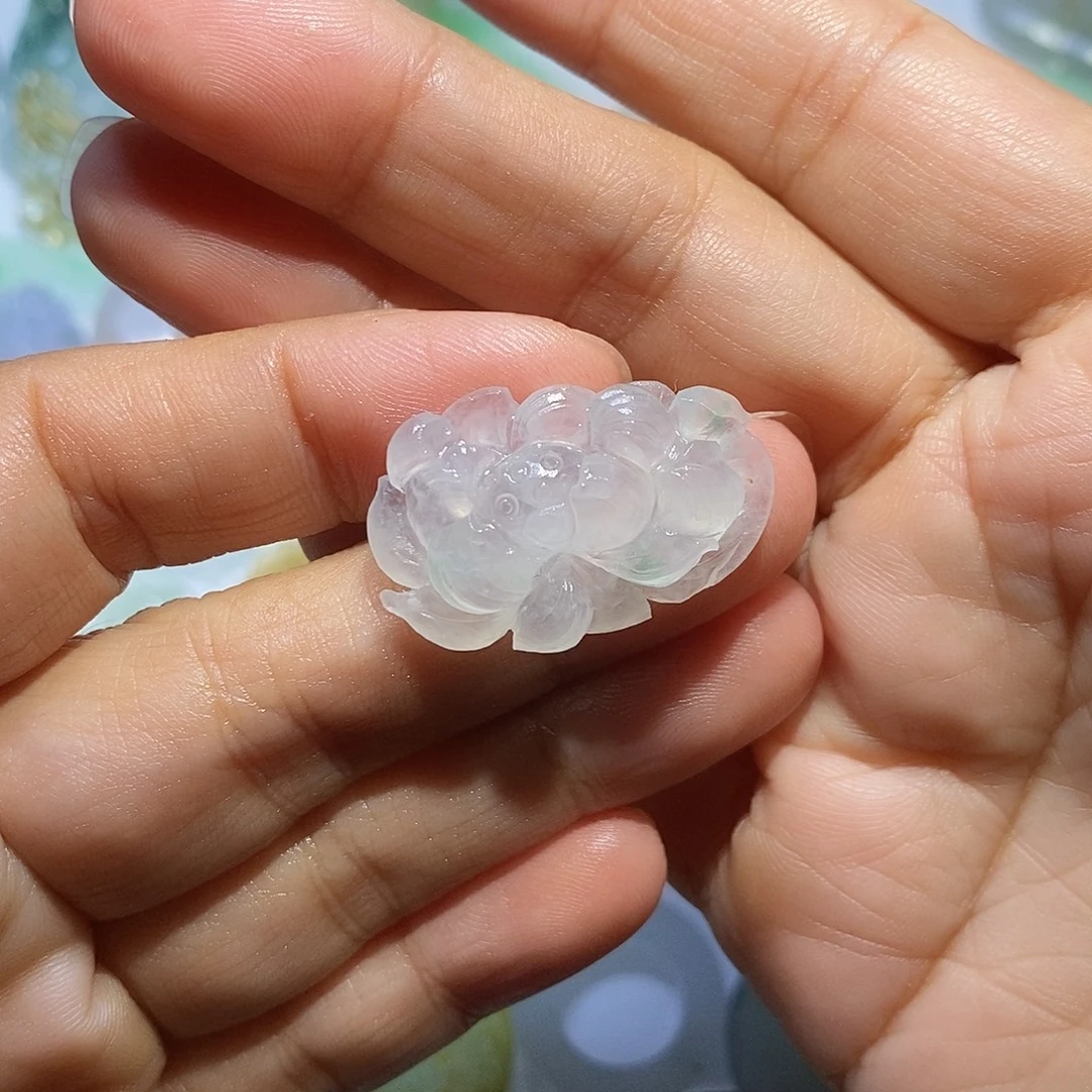 景***时未镶嵌定制翡翠莲花