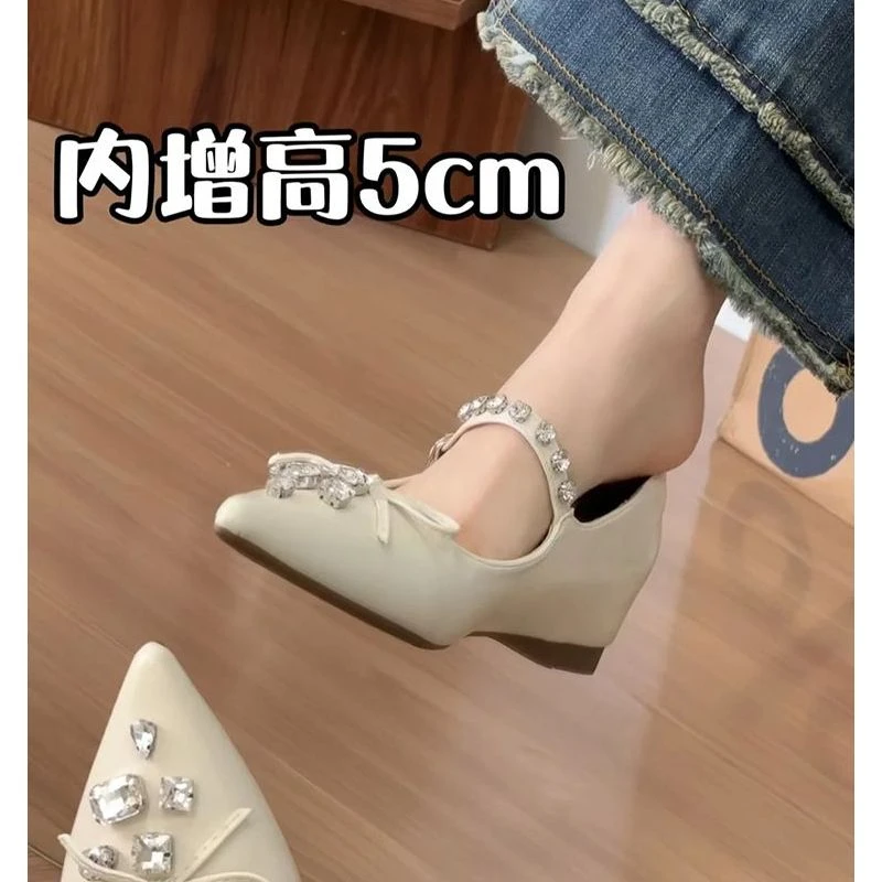 韩版小个子内增高5cm尖头水钻蝴蝶结单鞋女温柔浅口一字带玛丽珍