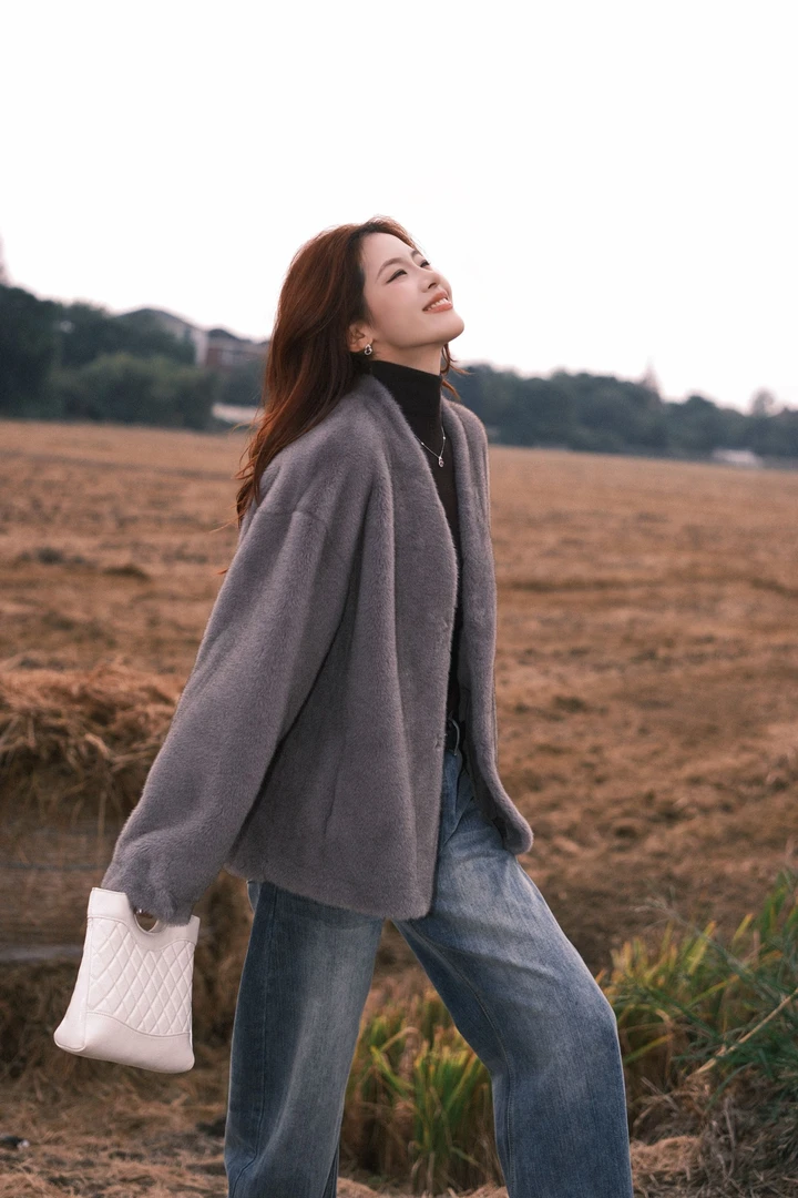 人造皮草 实穿主义慵懒感时尚老钱风短款仿皮毛一体厚毛毛外套