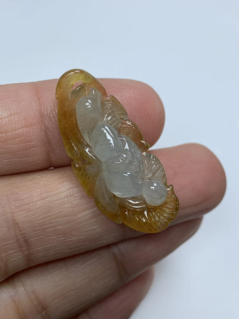 天然缅甸翡翠A货 精品莲花 冰透黄翡气质女款俏色时尚精美精雕
