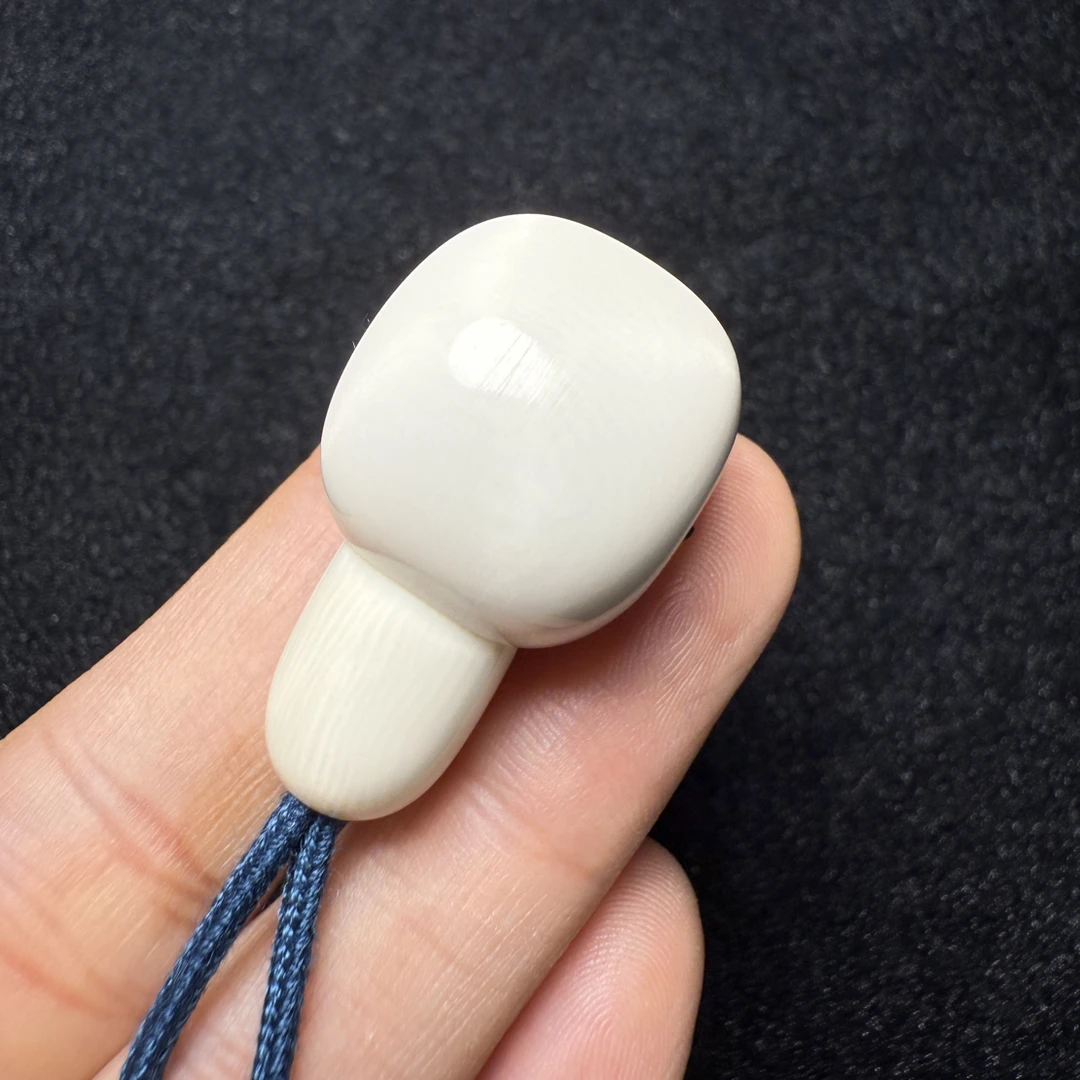 F1056猛犸象牙17.5*20*31mm藏式分体三通胖墩分体冰料果冻料