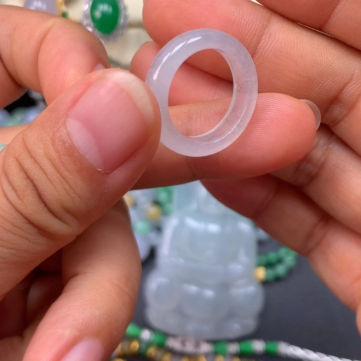 翡翠未镶嵌戒指戒圈