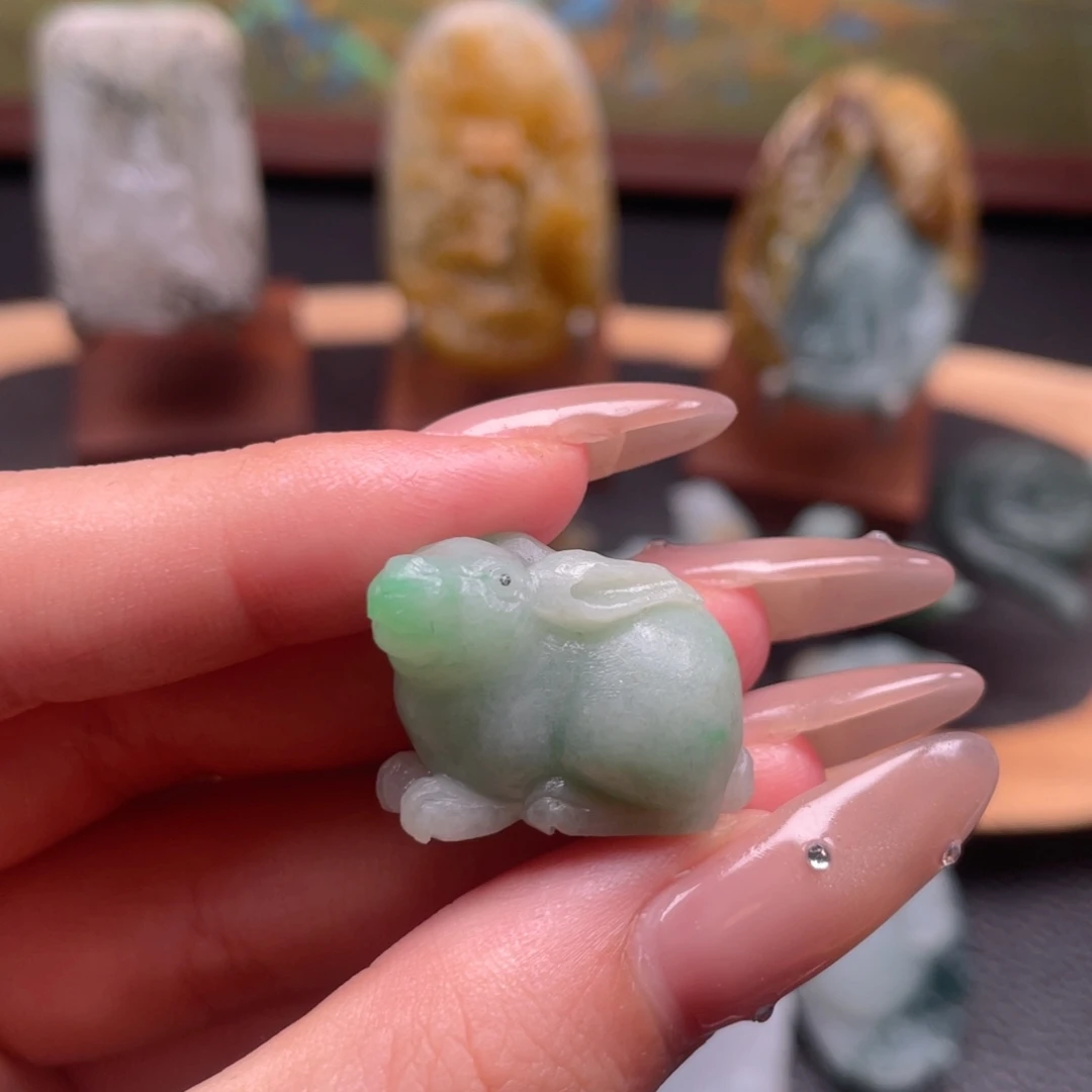 定制翡翠未镶嵌翡翠