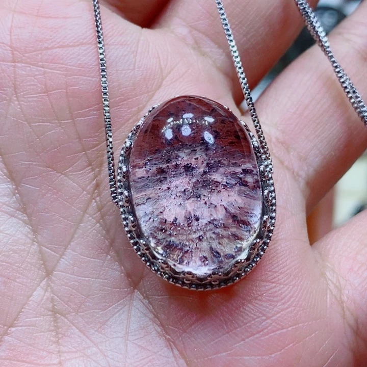 未镶嵌颈饰水晶二**努水晶