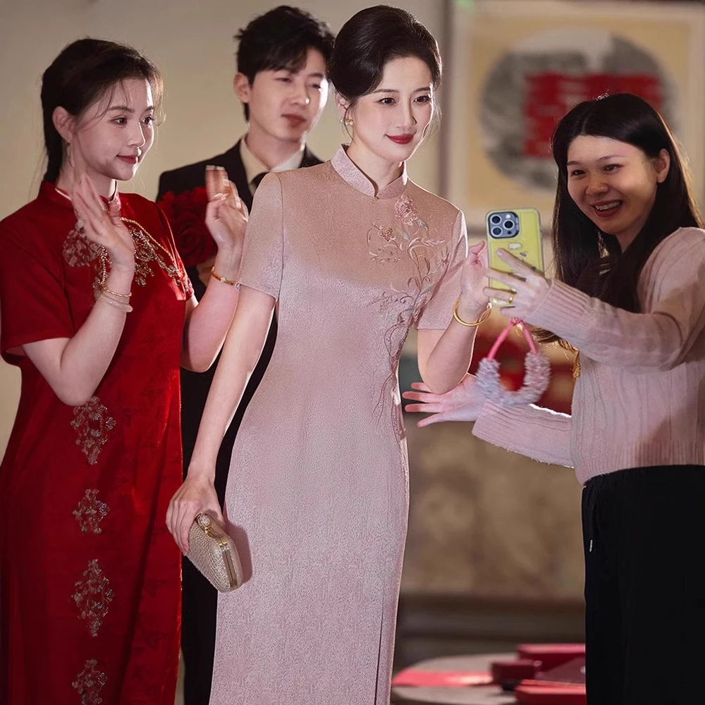 婚宴礼服醋酸改良喜妈妈旗袍裙夏季新款轻奢高级感年轻款婆婆喜服