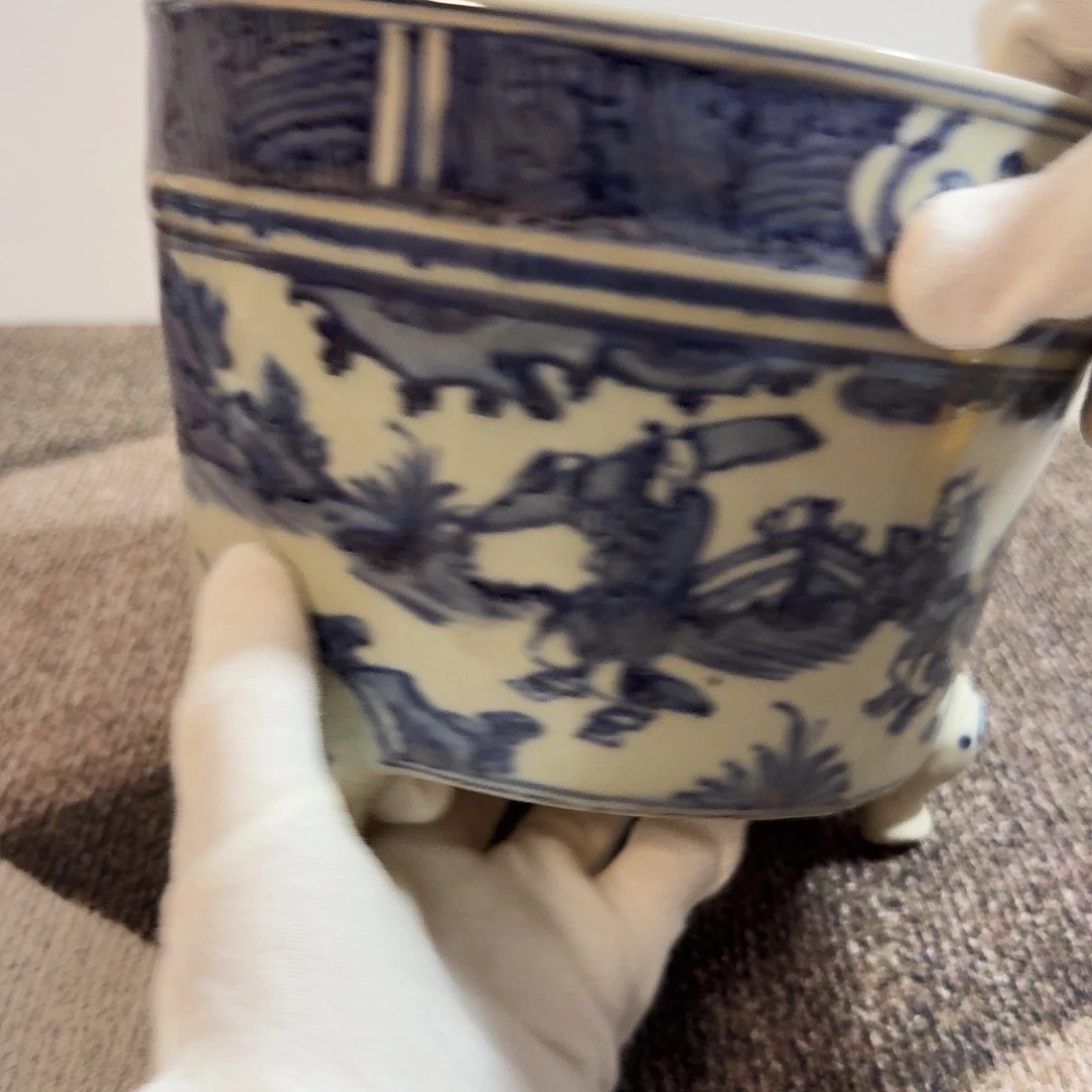 用***8青花炉一件完整完整完整