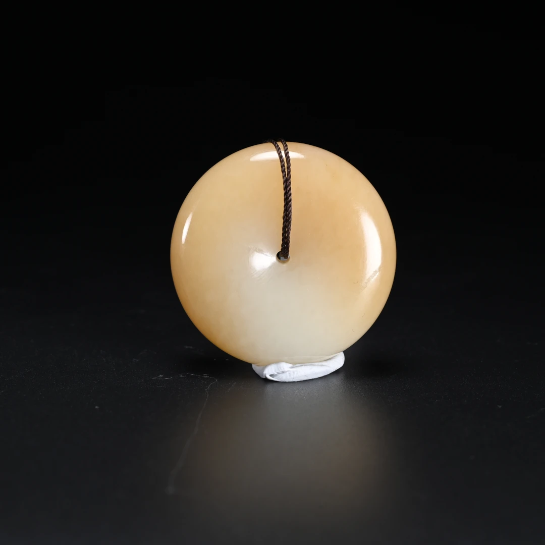 lot27和田玉且末糖平安扣/保利