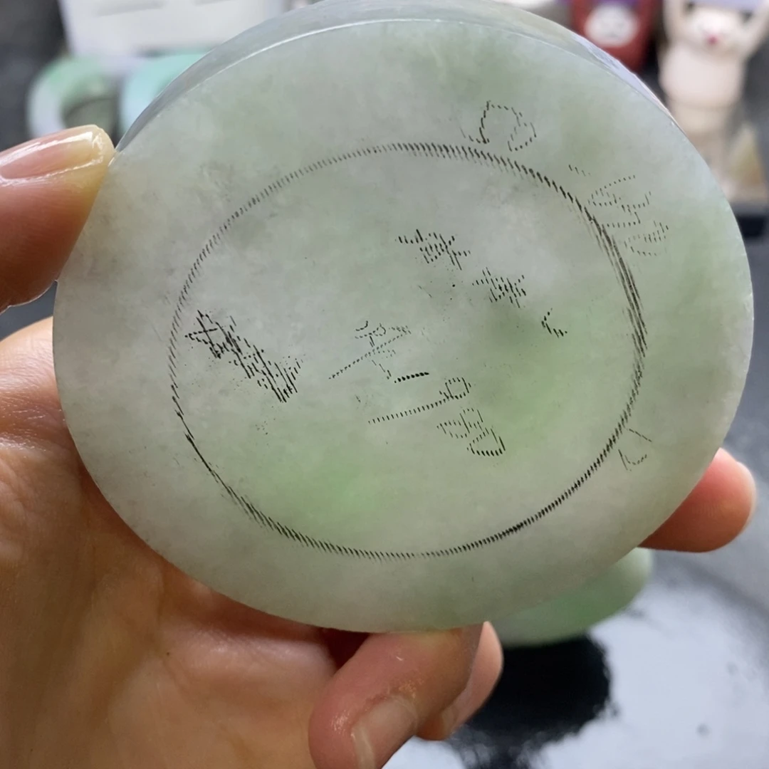 定制翡翠未镶嵌翡翠手镯