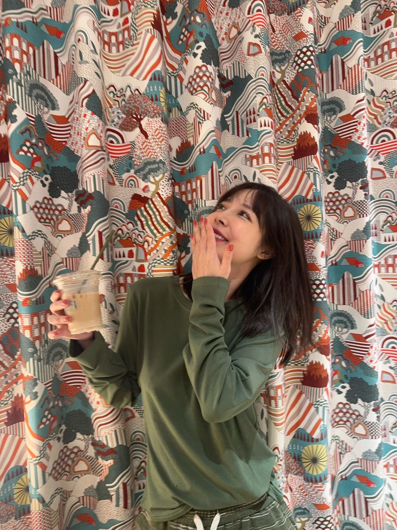 BETTER JOELAY-【微风裁】羊毛时尚百搭T恤长袖慵懒简约KH3555