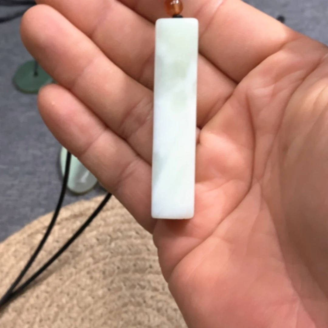 【闪购商品】合金蛇纹石玉颈饰