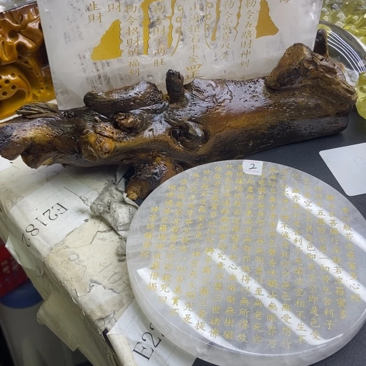 水晶珠宝半成品未镶嵌?**宝摆件