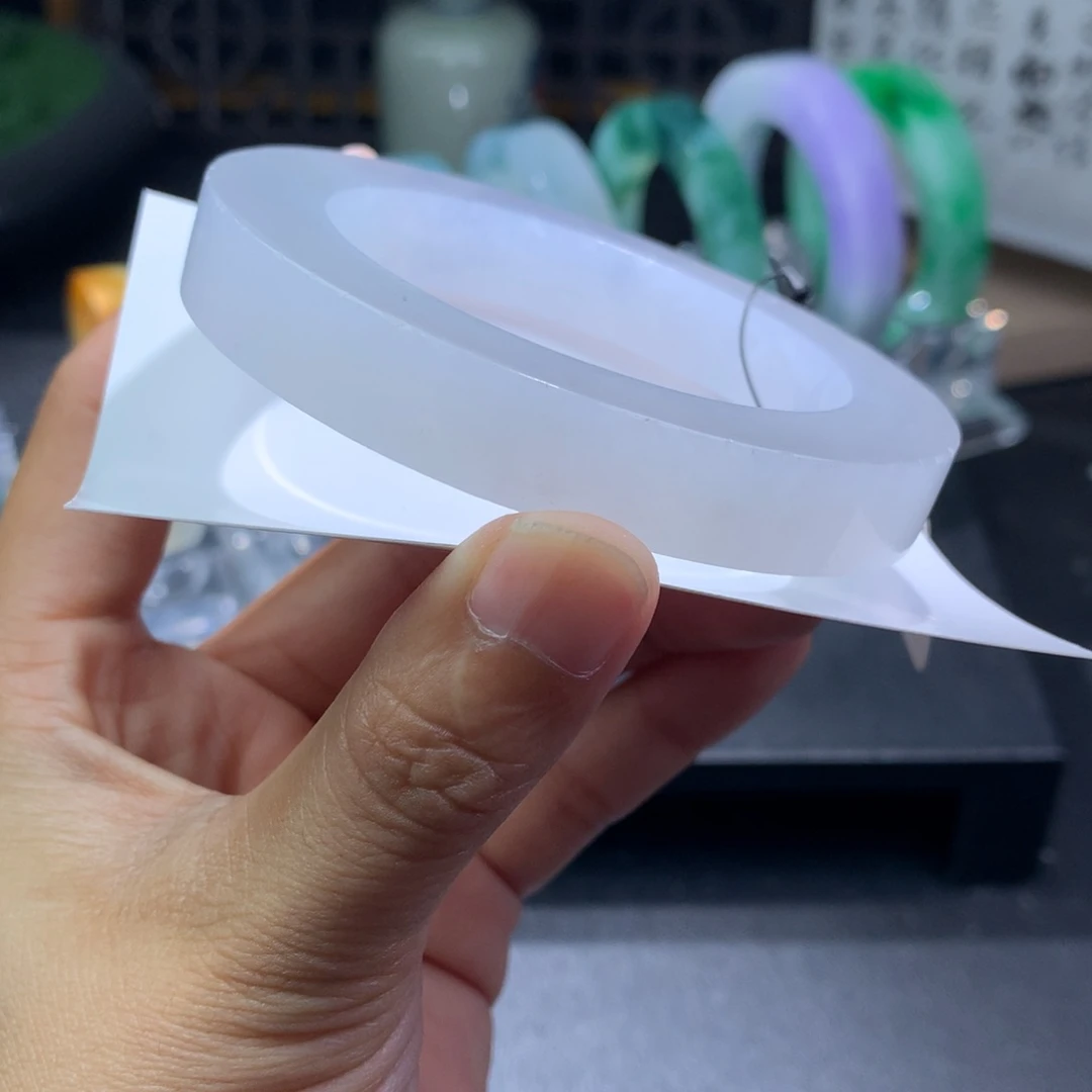 未镶嵌手镯定制翡翠