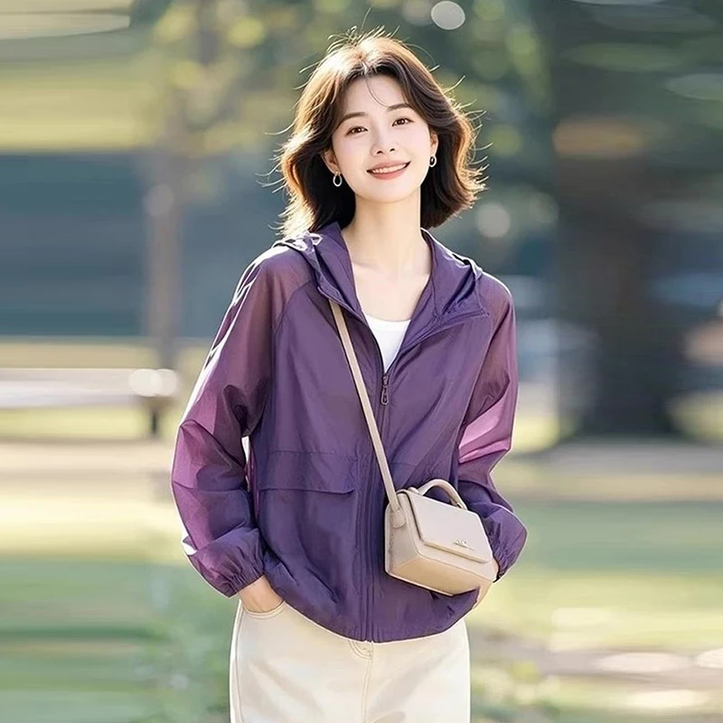 2025夏季新款女士时尚洋气紫色冰丝连帽防晒衫减龄气质短款空调衫