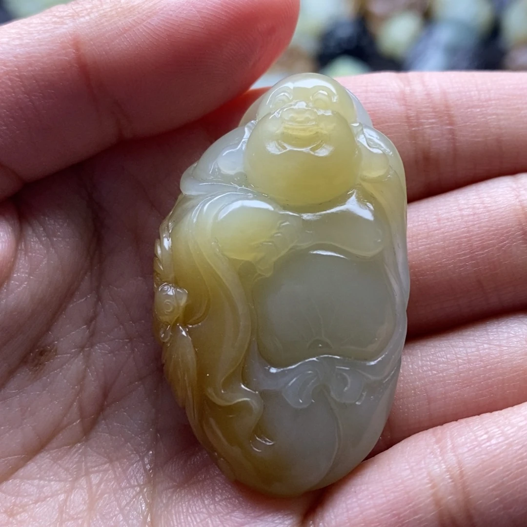 吊坠(不含链)未镶嵌和田玉（糖玉）