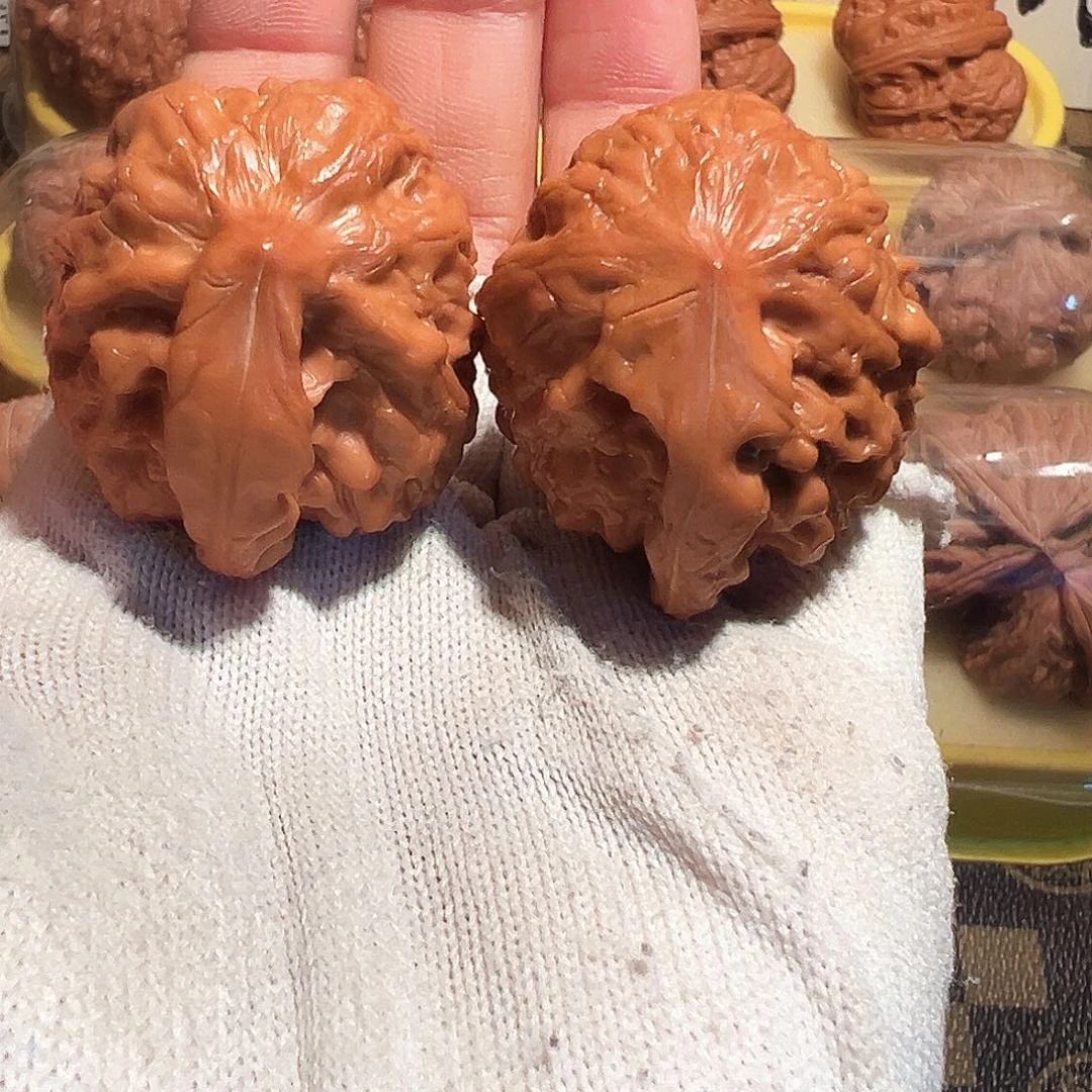 吊坠桃核龙鼎一帆风顺