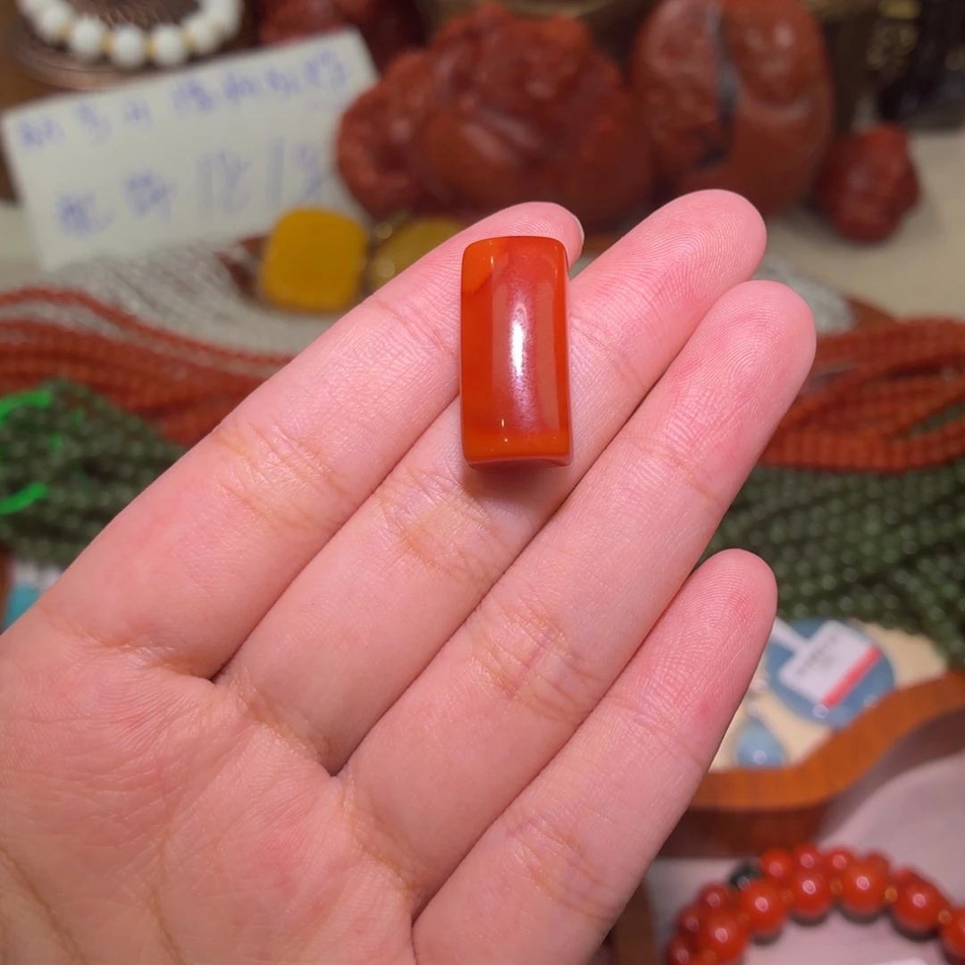 未镶嵌配饰南红玛瑙南红吊坠