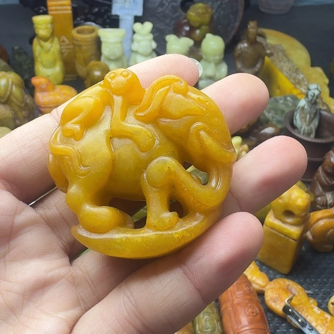 白玉菩提吊坠。。。