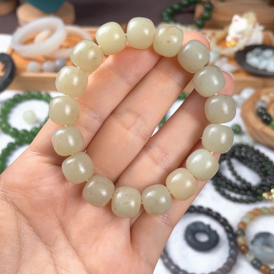 手链未镶嵌和田玉