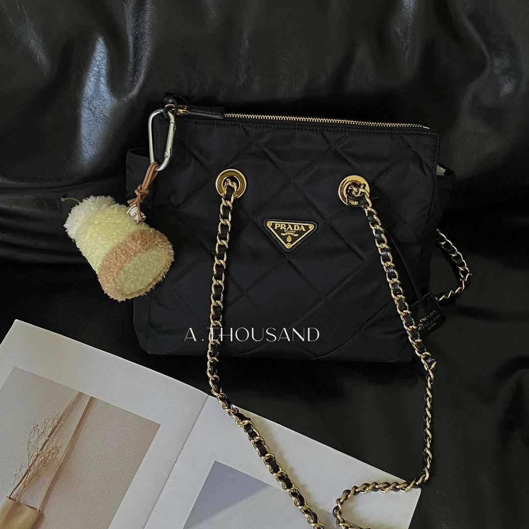 95新 Prada/普拉达 Prada黑金不翻盖底长25降落伞单肩包62092906