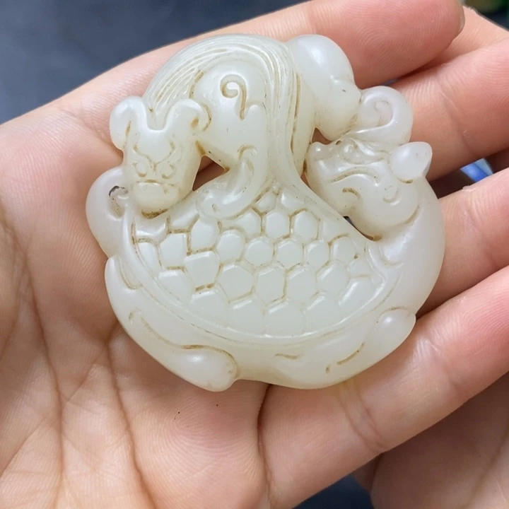 和田玉（糖玉）未镶嵌挂件