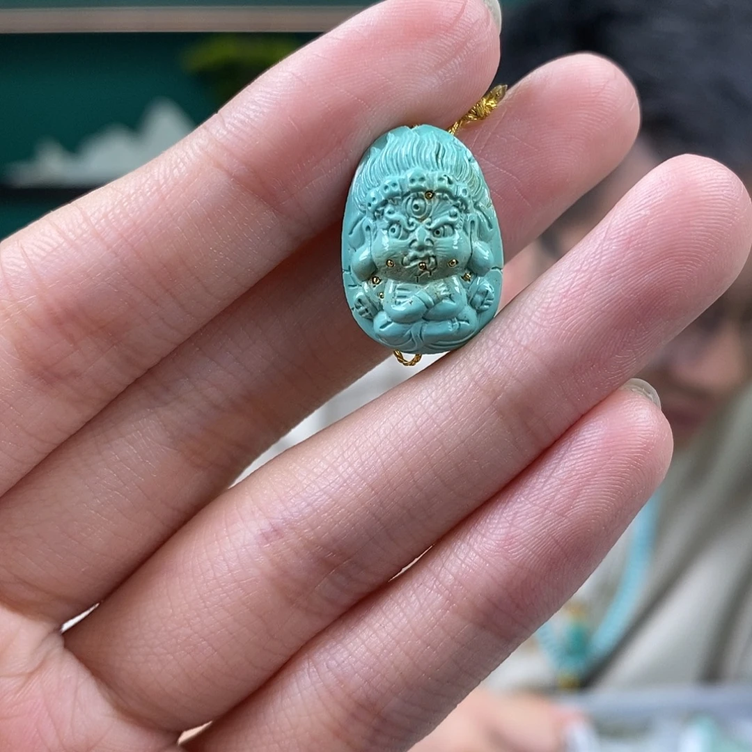 绿松石未镶嵌珠宝奇石