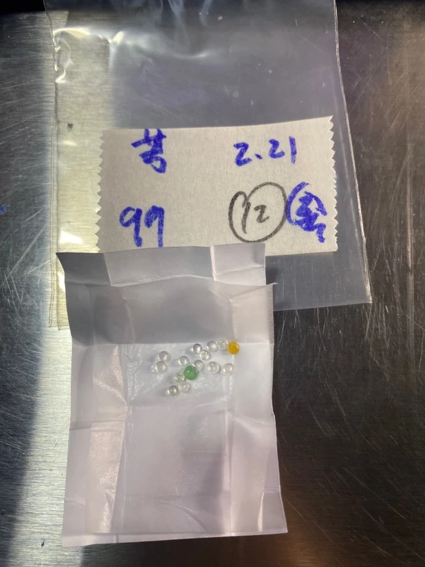 天然缅甸翡翠a货蛋面未镶嵌