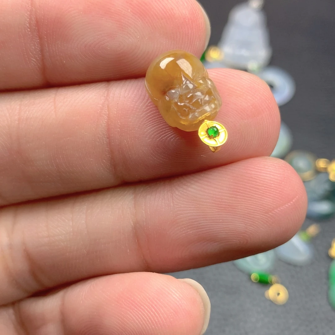 【闪购商品】颈饰18K金镶嵌翡翠翡翠