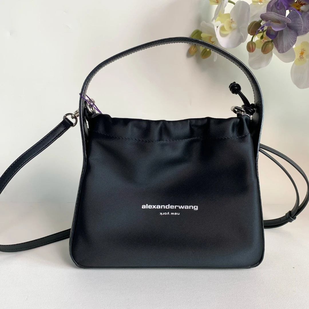 99新 ALEXANDER WANG 【闲置品】Alexander wang手提新款在售 9153