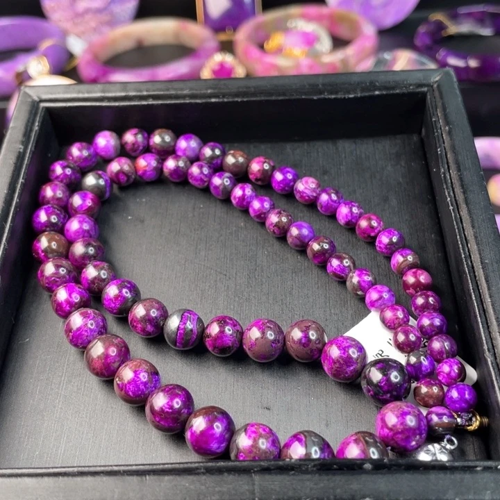 苏纪石（舒俱来）颈饰未镶嵌红丝绒项链