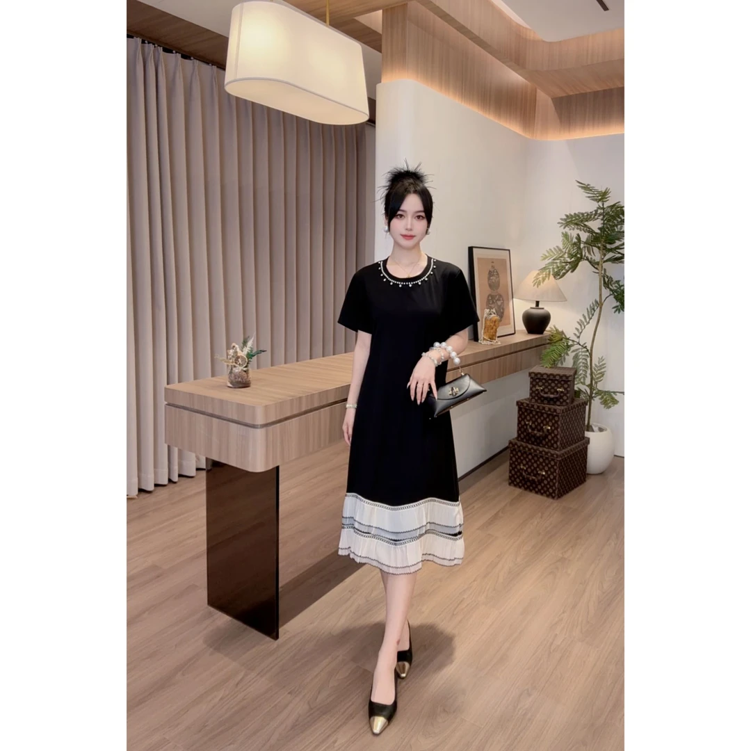 816 鱼鱼严选韩版宽松双层荷叶边拼接黑色直筒显瘦连衣裙夏季新款