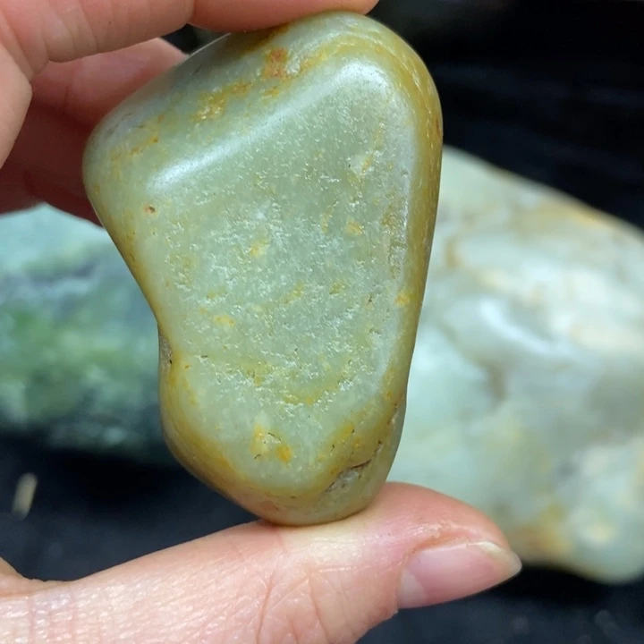 和田玉（糖玉）未镶嵌挂件