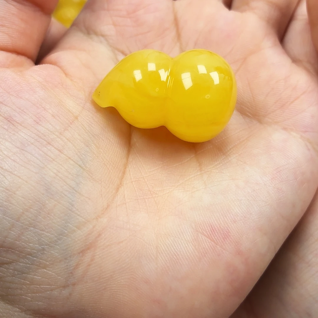 蜜蜡颈饰未镶嵌焦皮妖花葫芦