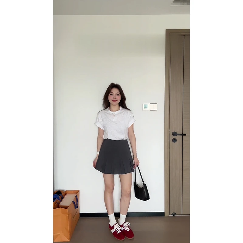 2025新款夏季韩系简约风显瘦百搭飞袖短袖上衣灰色百褶裙两件套女