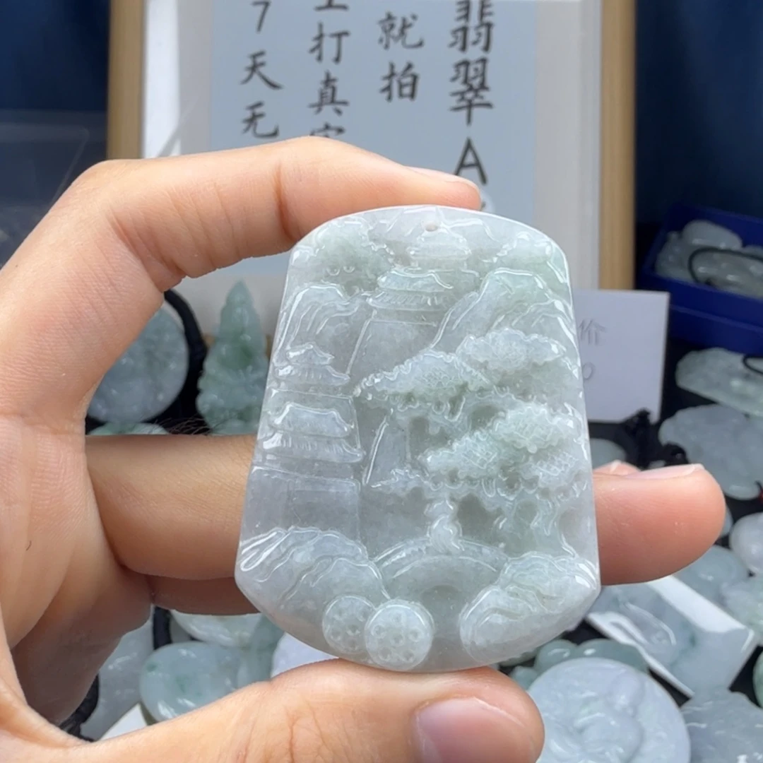 翡翠未镶嵌颈饰翡翠