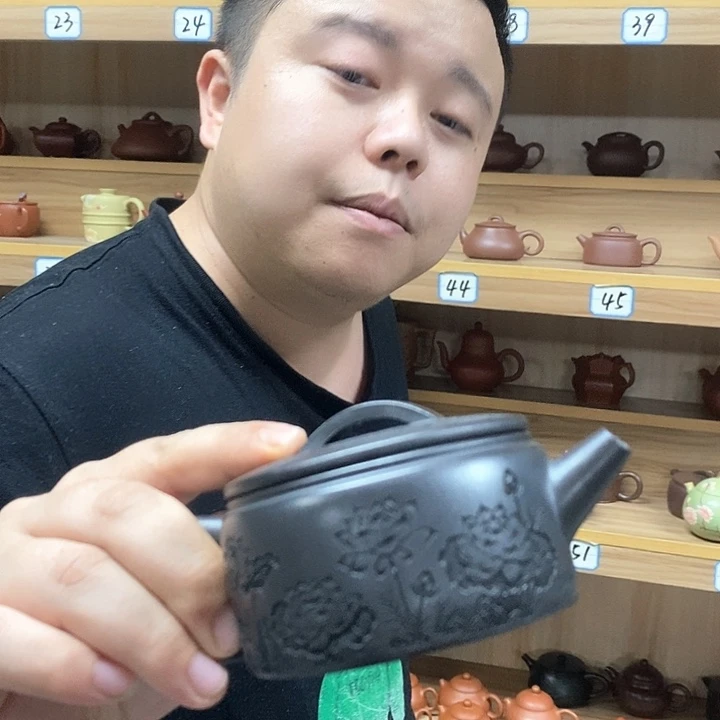 紫砂茶壶一手货源 点关注