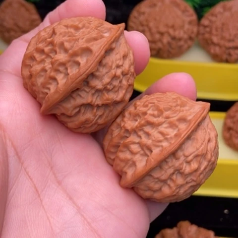 把件文玩核桃孜*粒金牛38全品