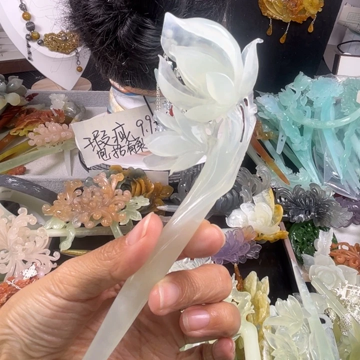 未镶嵌岫玉发饰瑕疵放漏