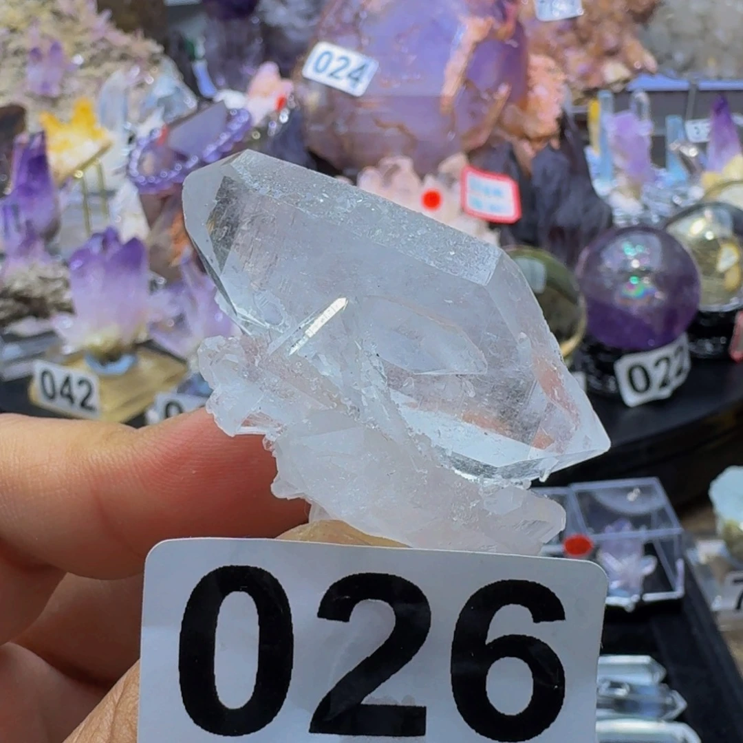未镶嵌珠宝半成品水晶