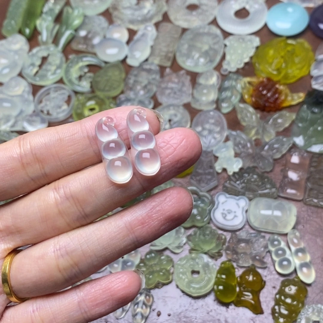 蛇纹石玉合金项链