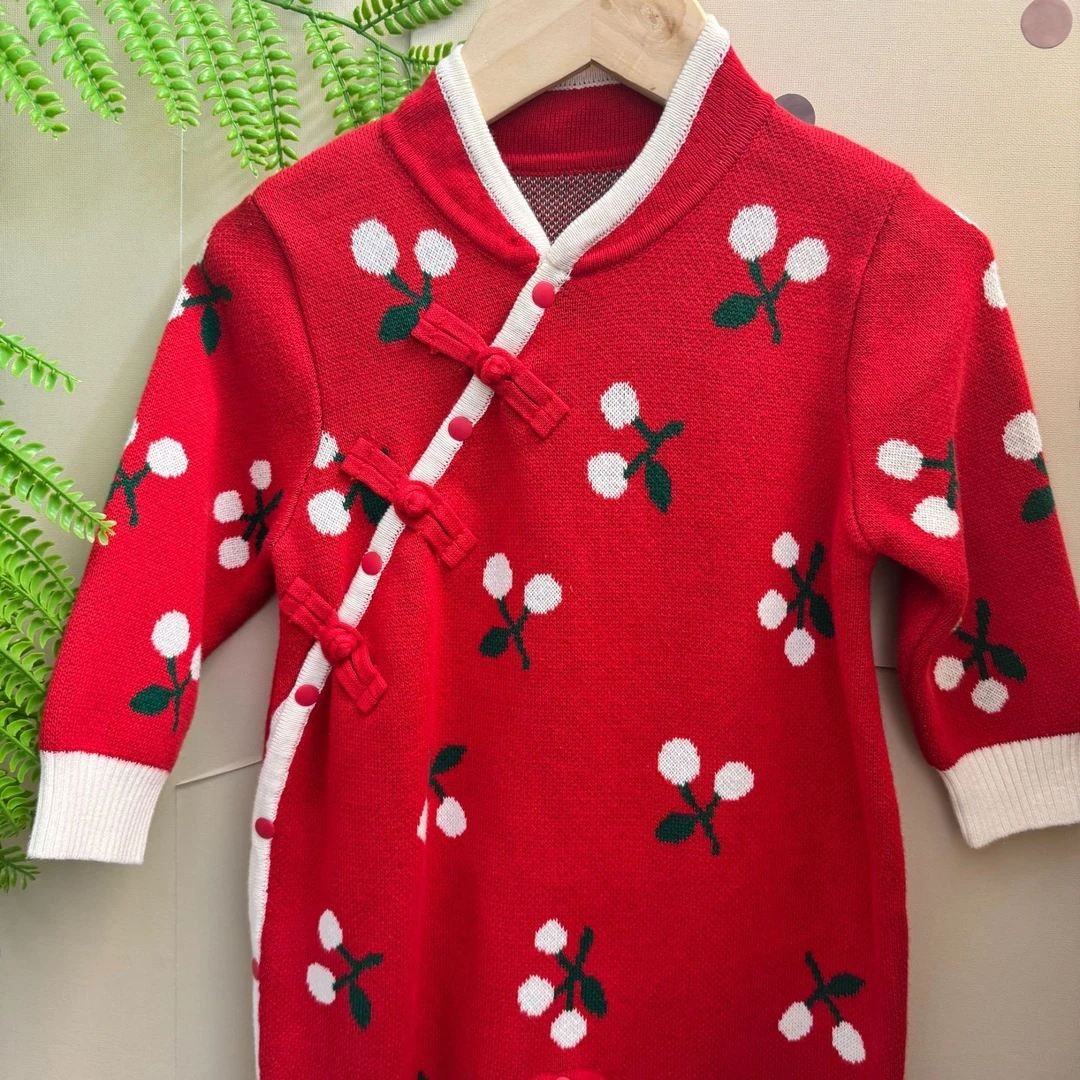 女秋冬长袖哈衣爬服拜年服女童国风装饰盘扣红色过年周岁百天满月