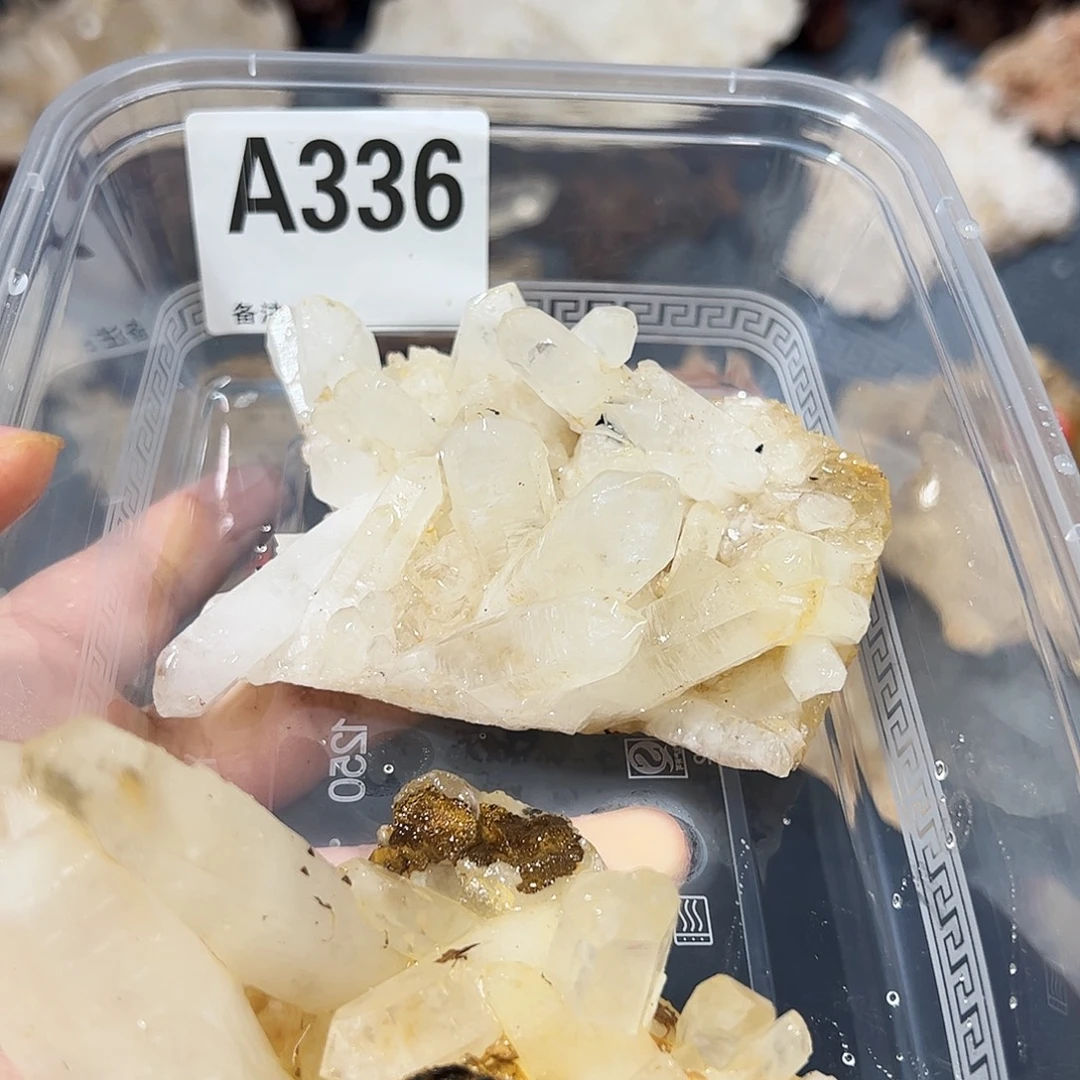 H***M未镶嵌水晶珠宝半成品