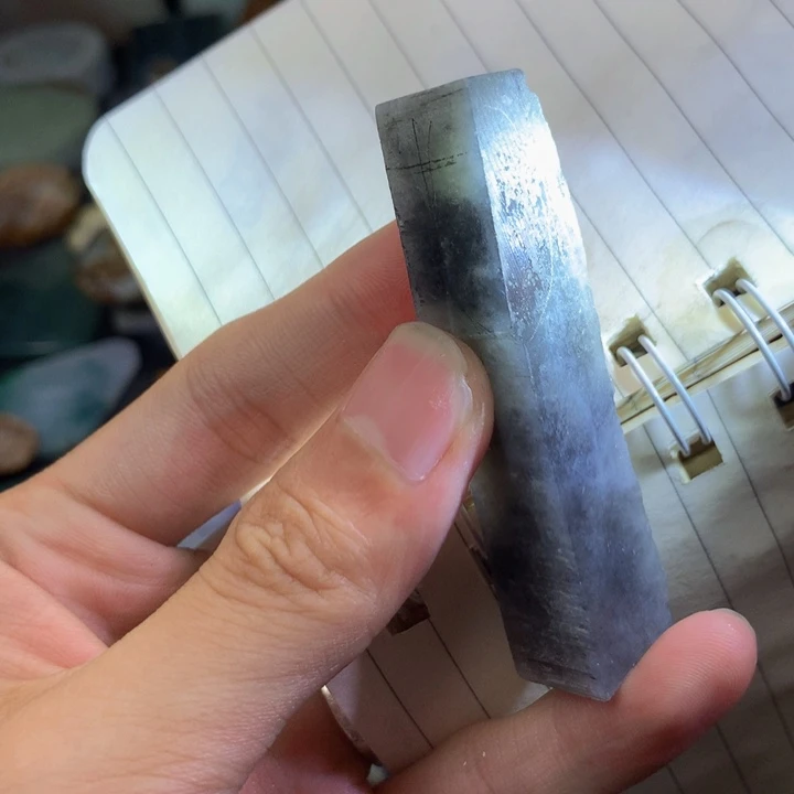 裸石翡翠翡翠吊坠